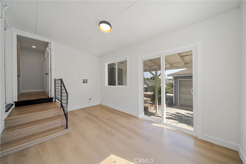 336 E Arlight Street