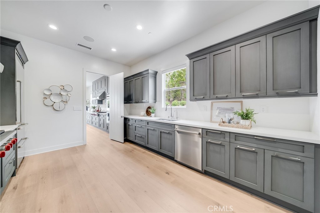 37 Barberry