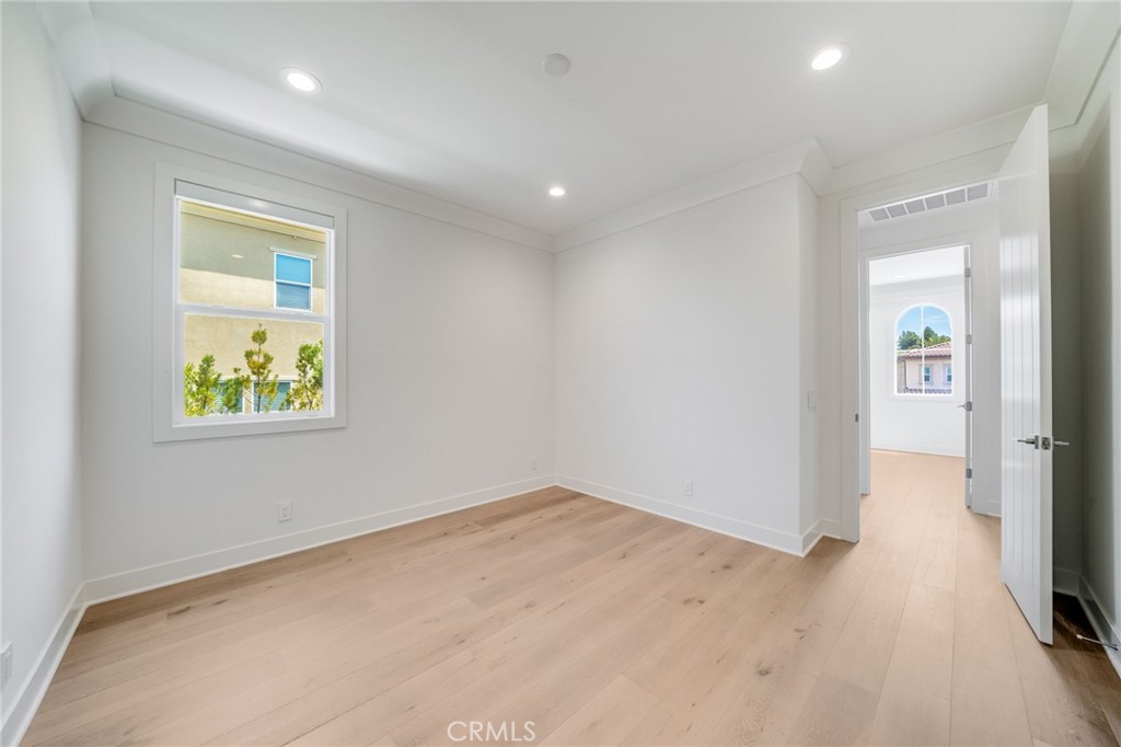 37 Barberry