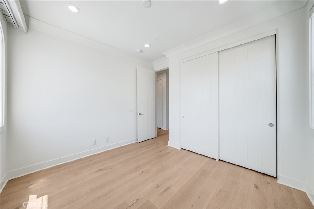 37 Barberry