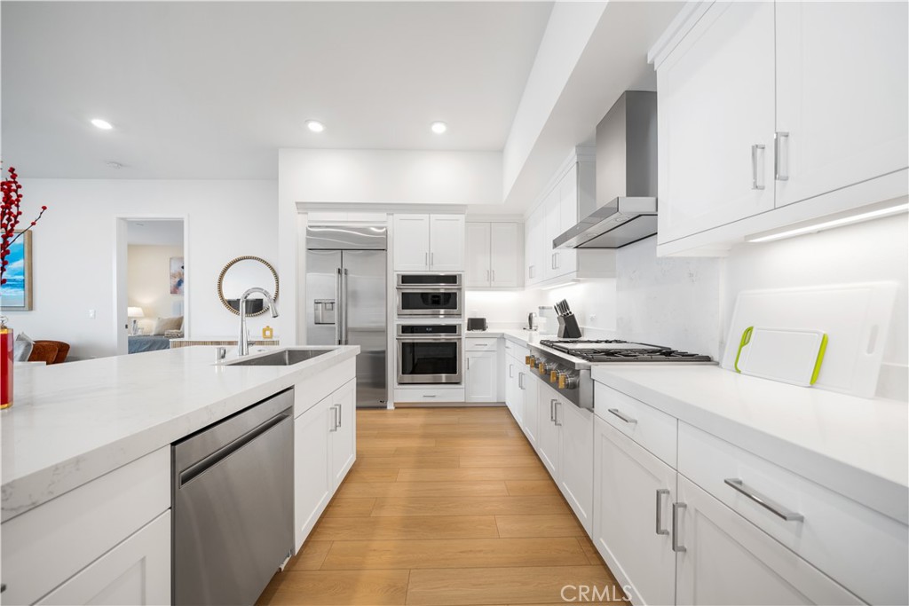 2602 Rivington