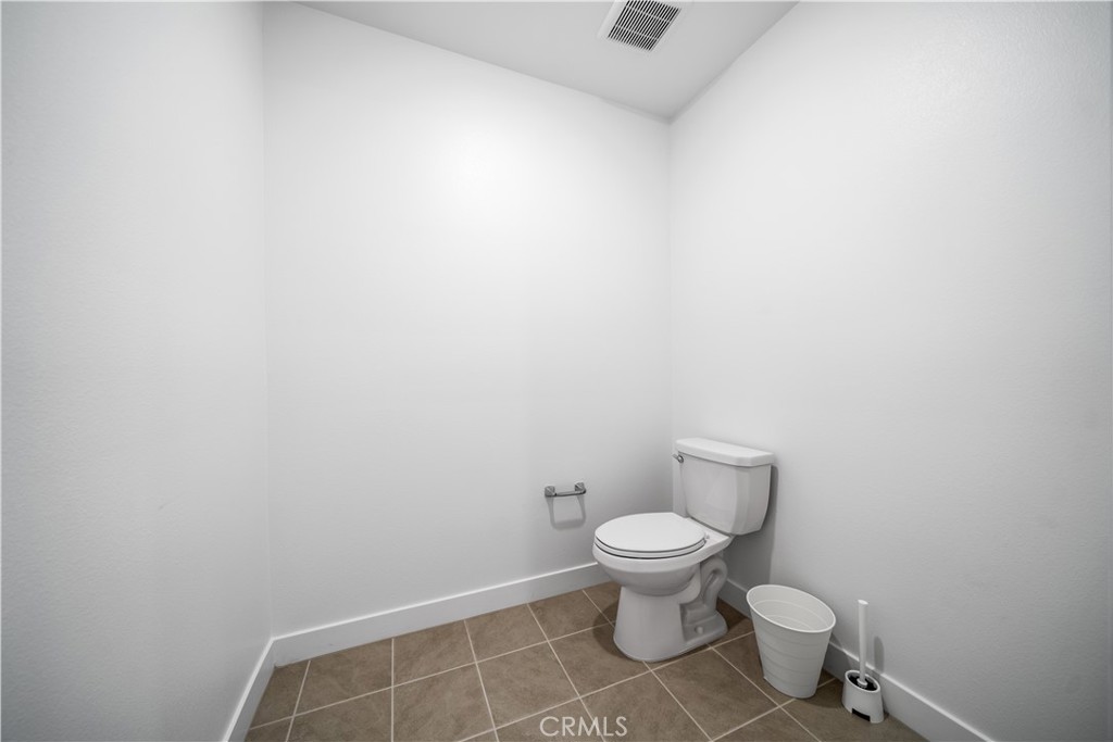 2602 Rivington