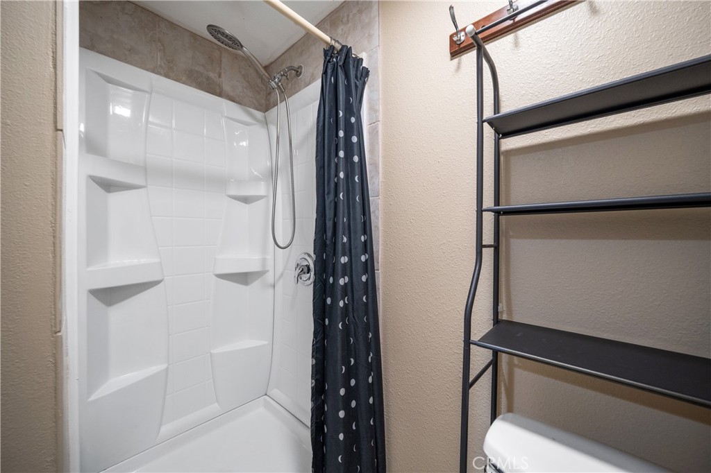 14286 Meadowlands Drive