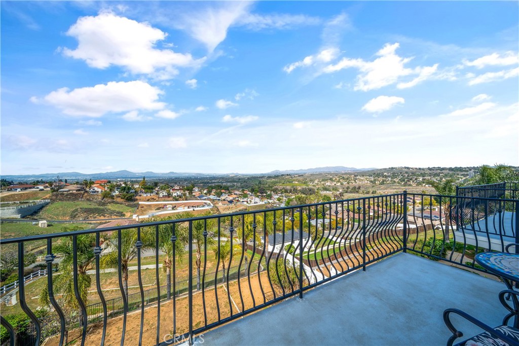 14286 Meadowlands Drive