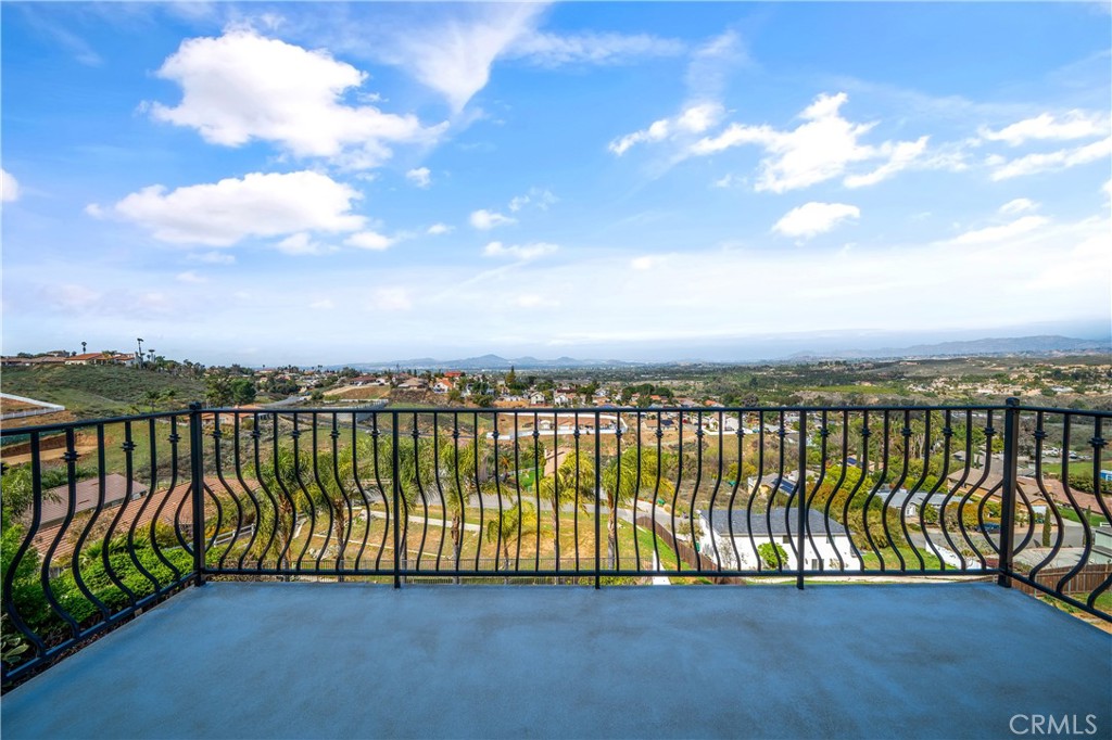 14286 Meadowlands Drive