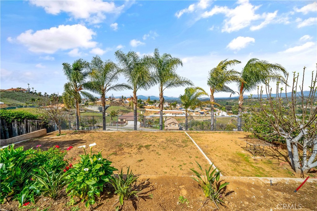 14286 Meadowlands Drive