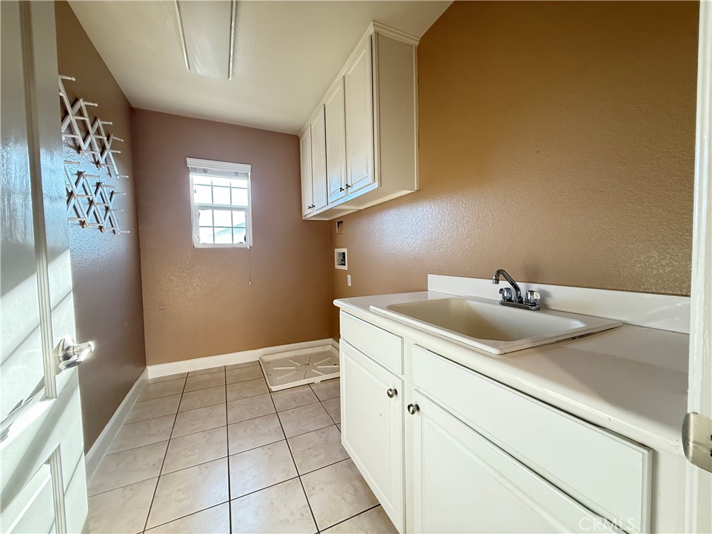 2420 Lenai Cir