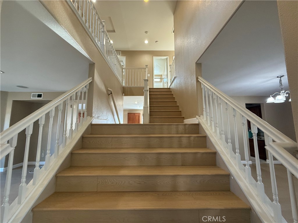 2420 Lenai Cir