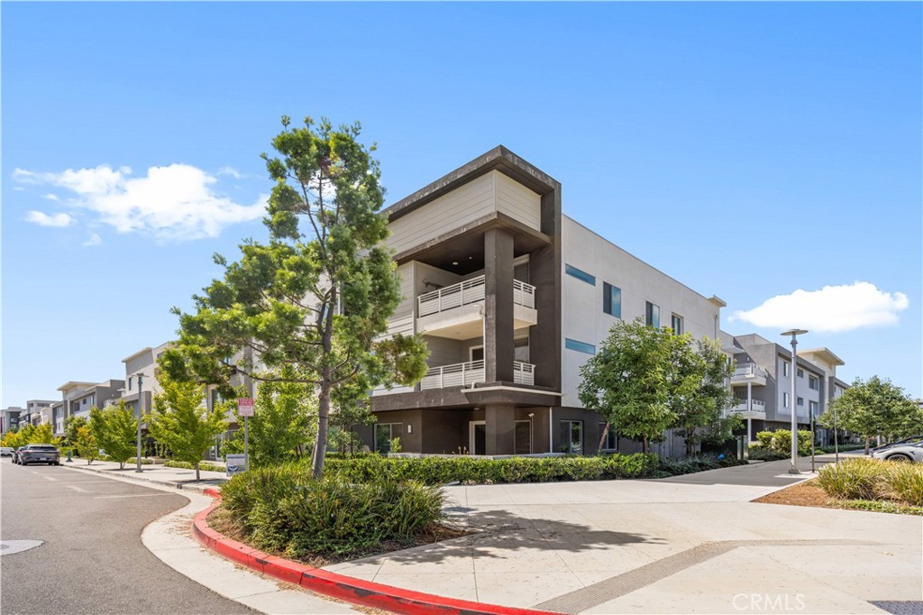 1859 S Union St #33