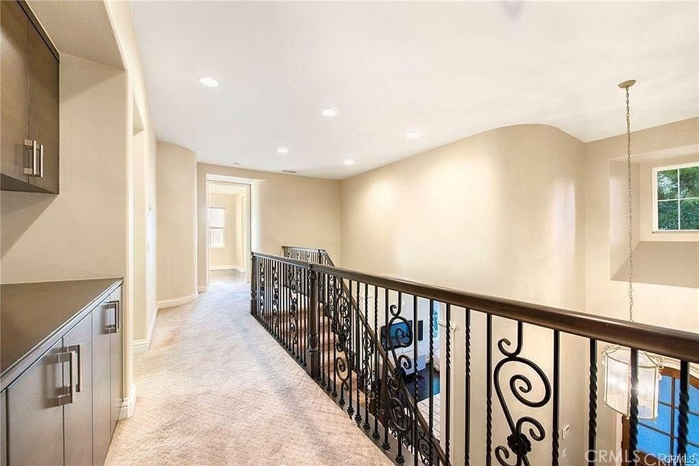 32 Walnut Creek