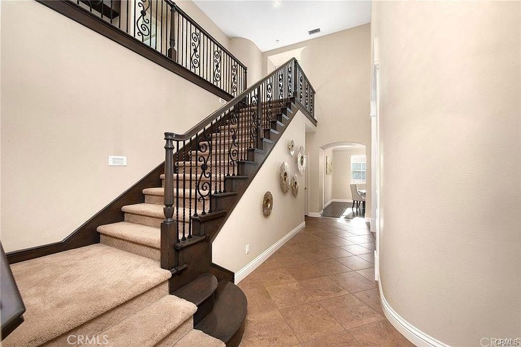 32 Walnut Creek