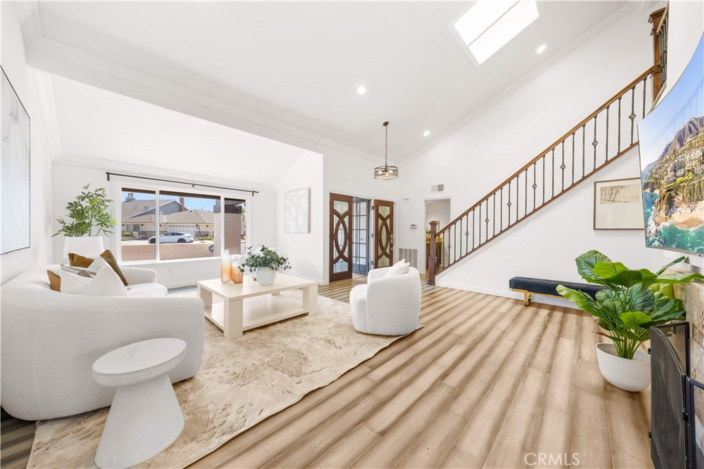 24311 Peacock St