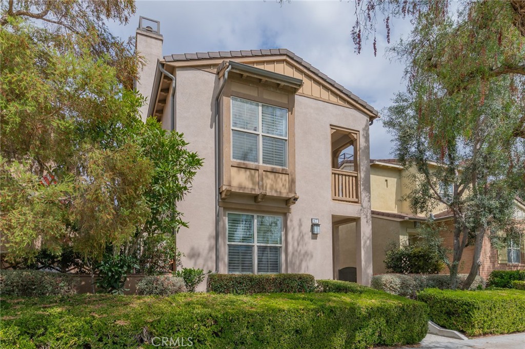 87 Cienega