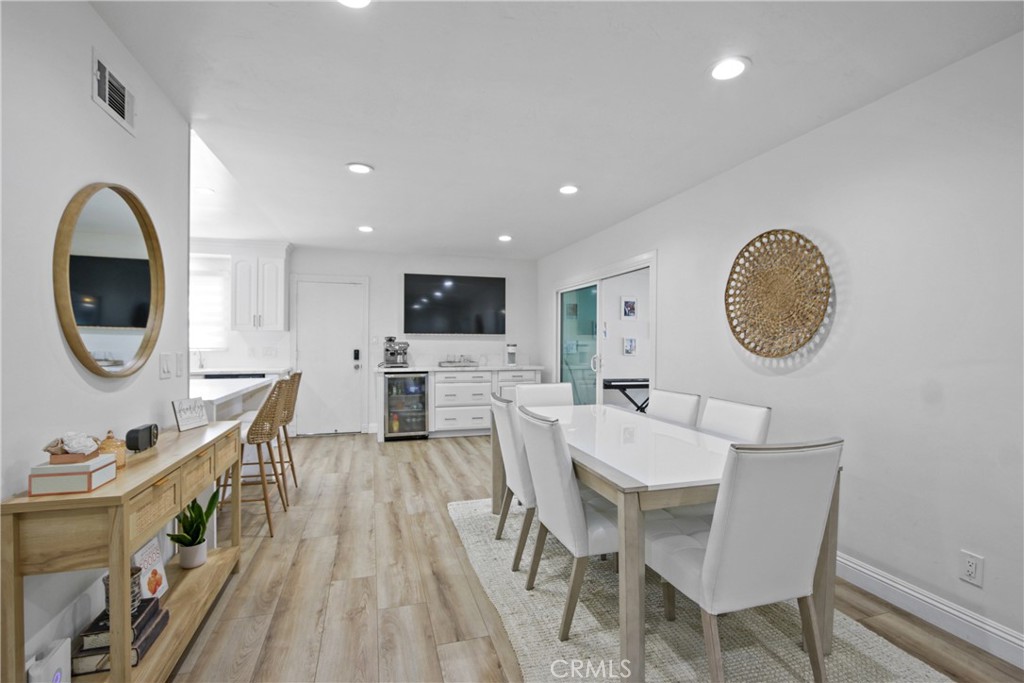 15813 Lonecrest Drive