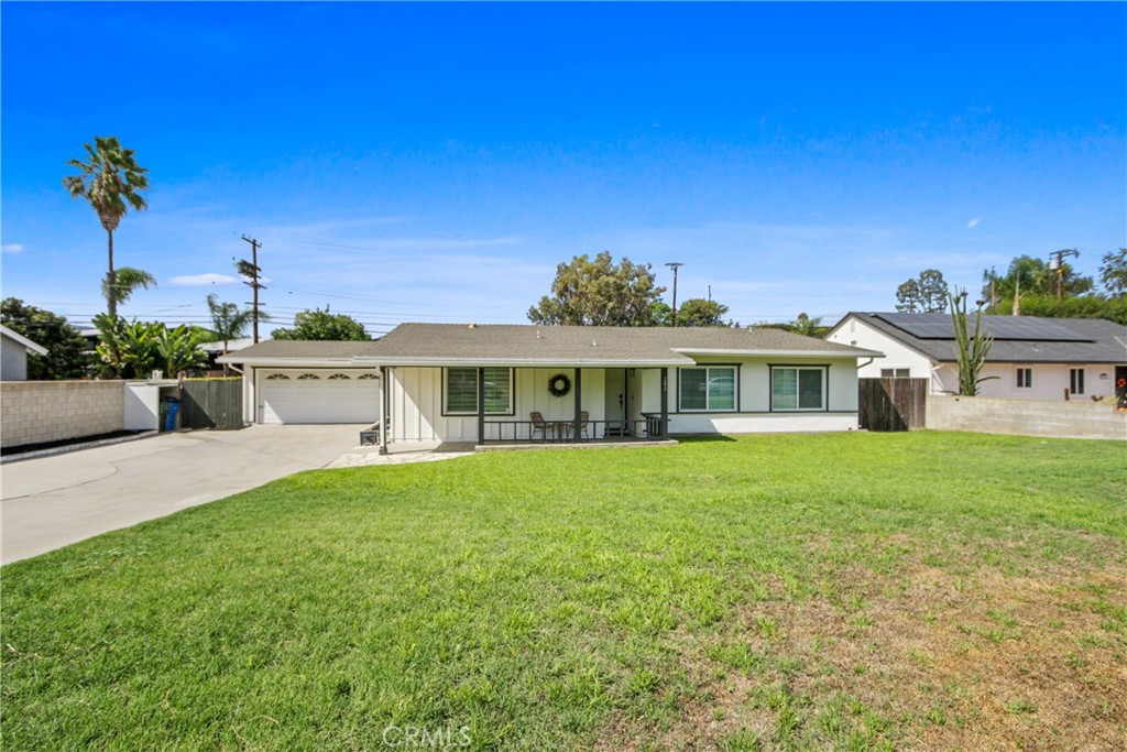 15813 Lonecrest Drive