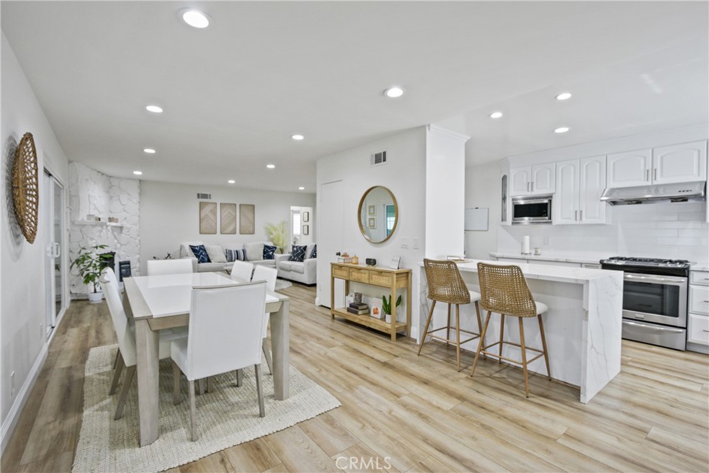 15813 Lonecrest Drive