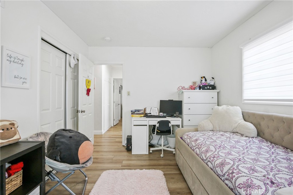 15813 Lonecrest Drive