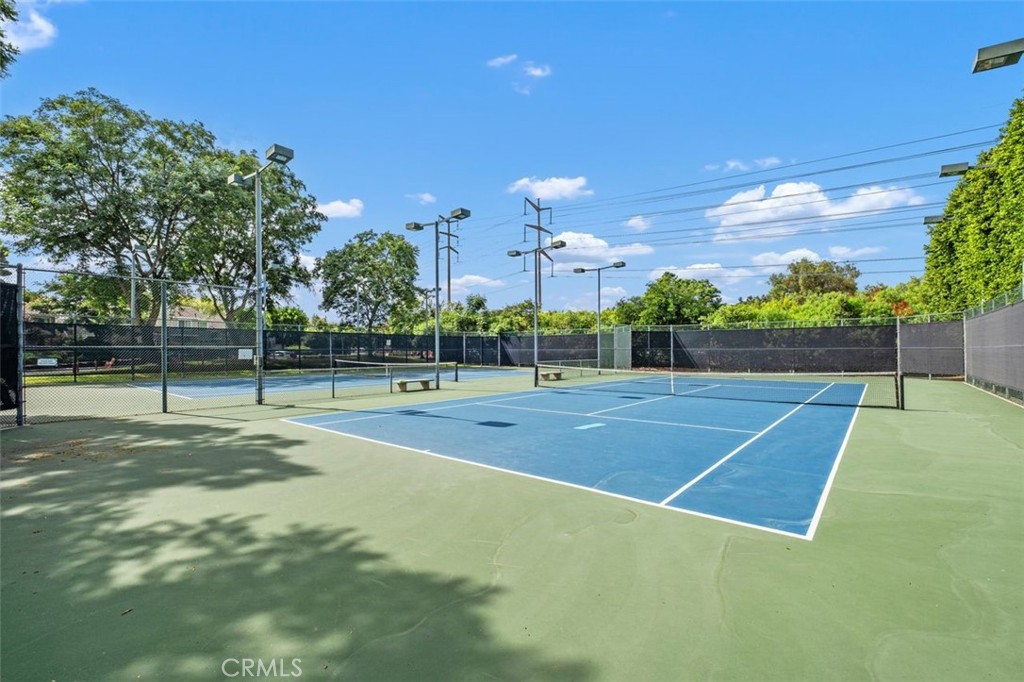 43 Riverstone