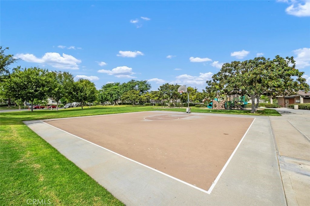 43 Riverstone