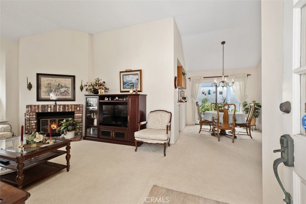 43 Riverstone