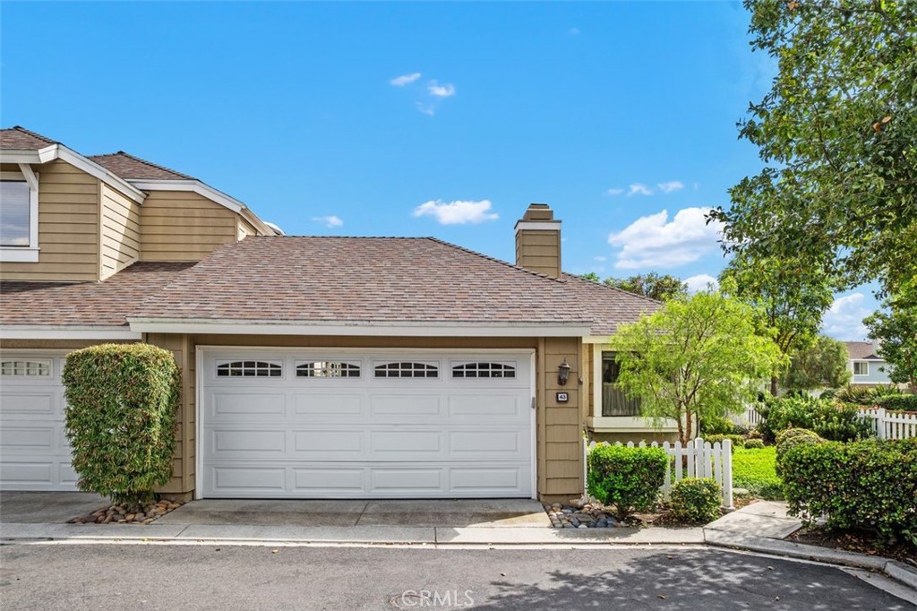 43 Riverstone