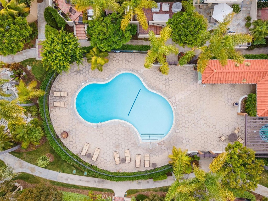 6051 Shadowbrook Circle