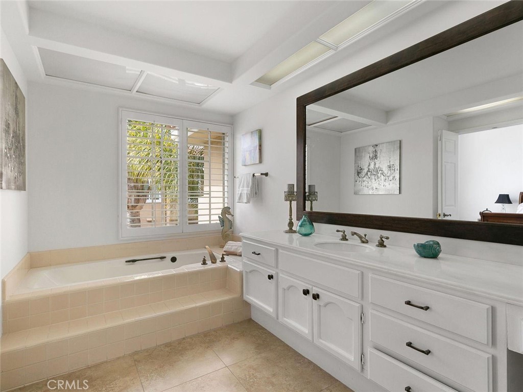 6051 Shadowbrook Circle