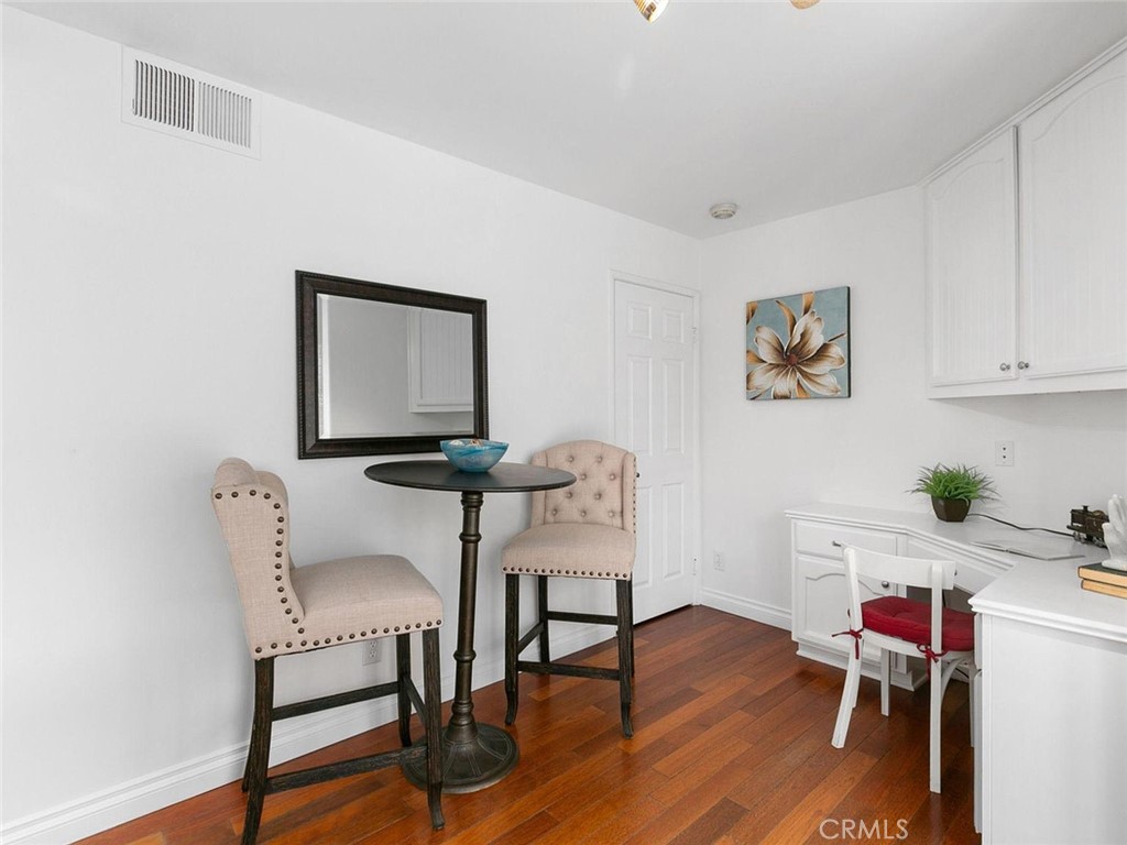 6051 Shadowbrook Circle