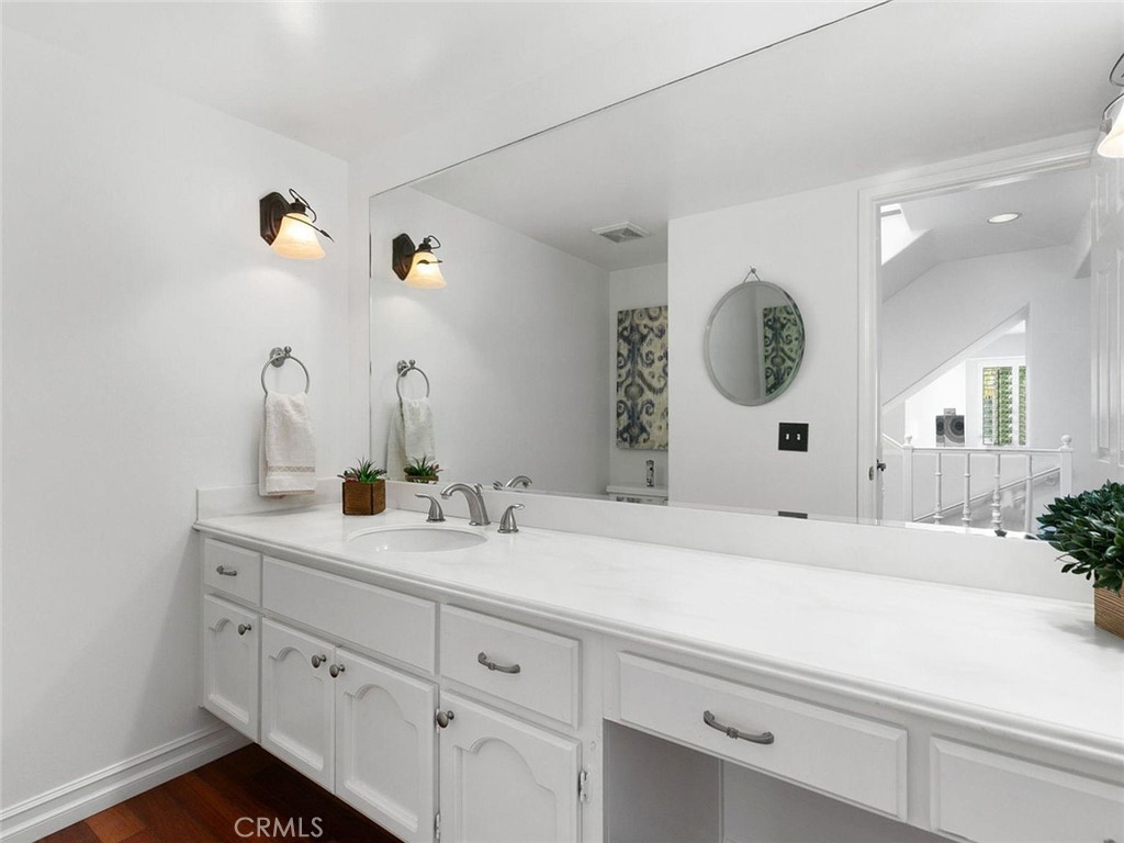 6051 Shadowbrook Circle