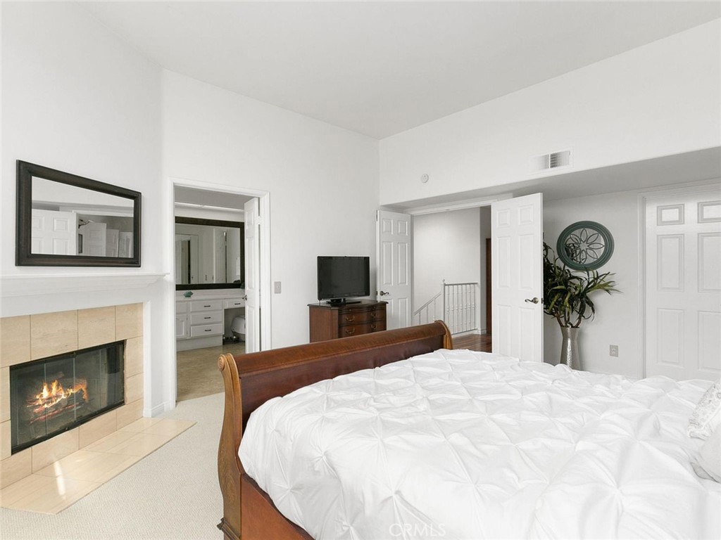 6051 Shadowbrook Circle