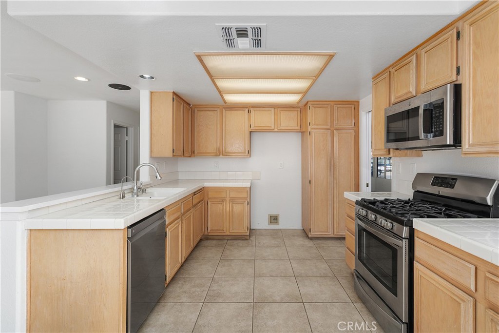 24515 Westhaven Court