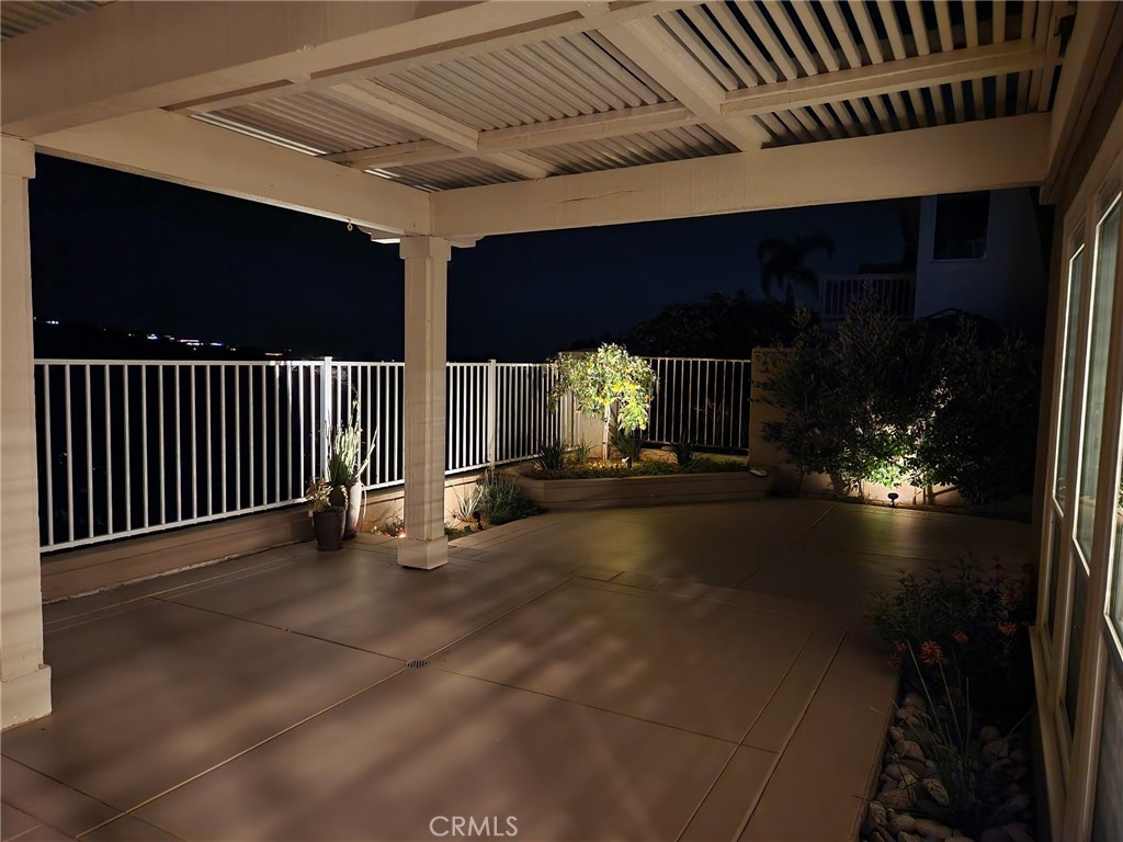 1509 Avenida De Nogales