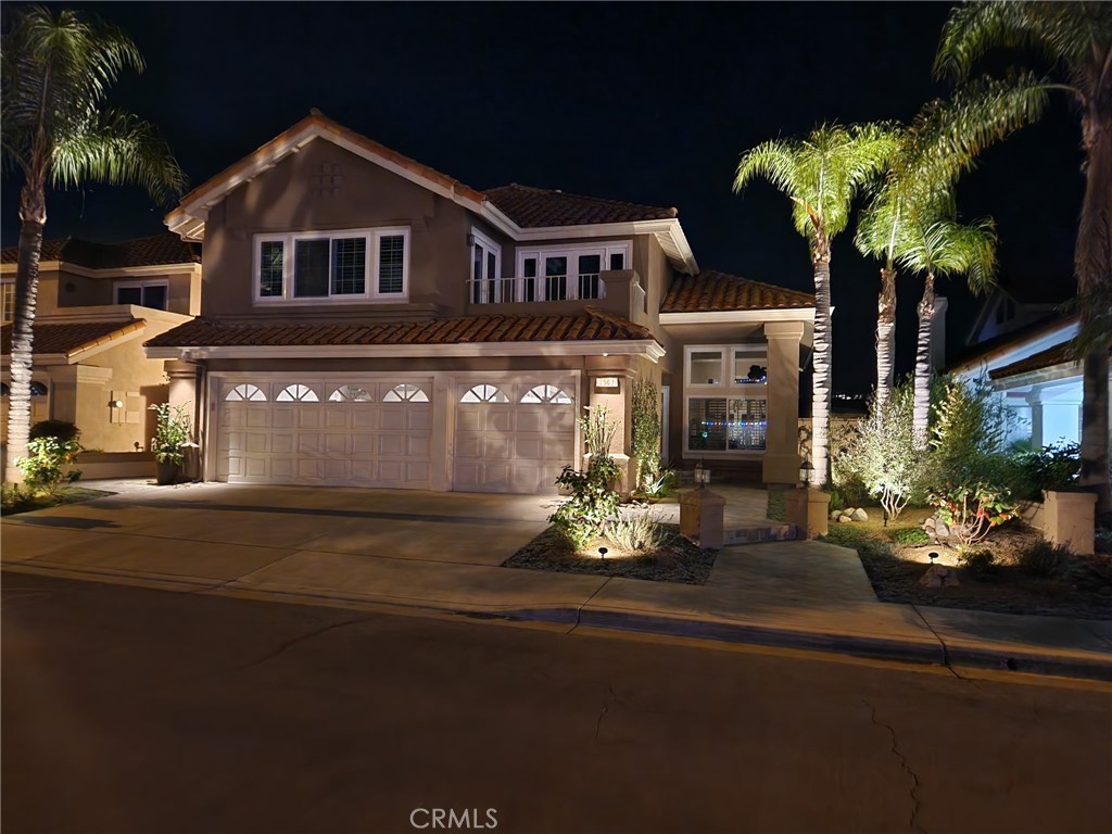 1509 Avenida De Nogales