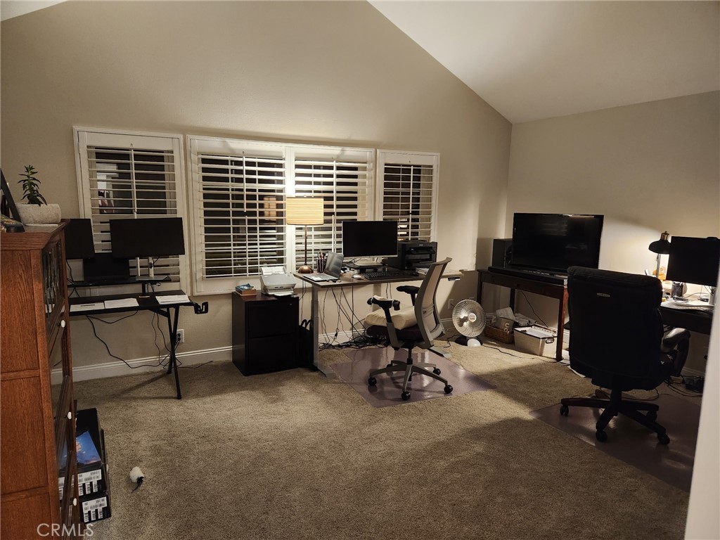 1509 Avenida De Nogales