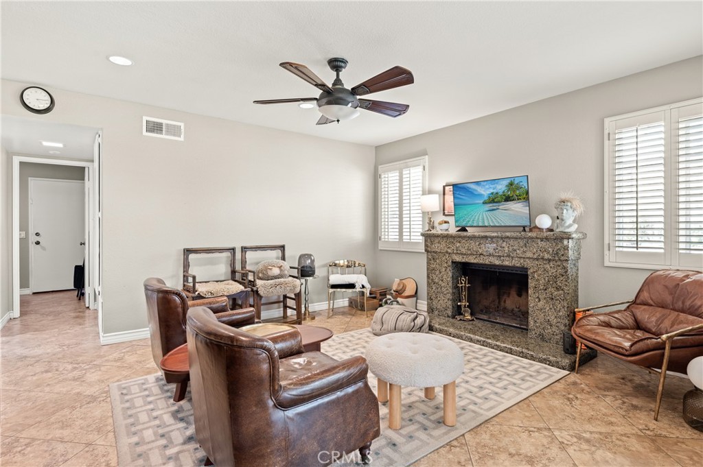 6933 Stanislaus