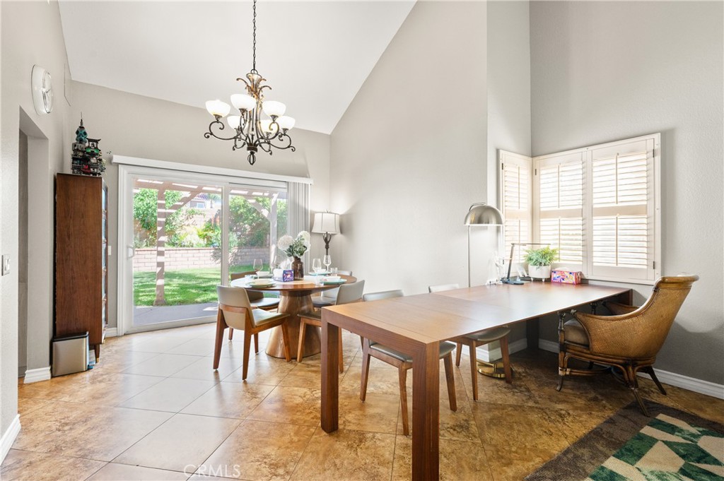 6933 Stanislaus