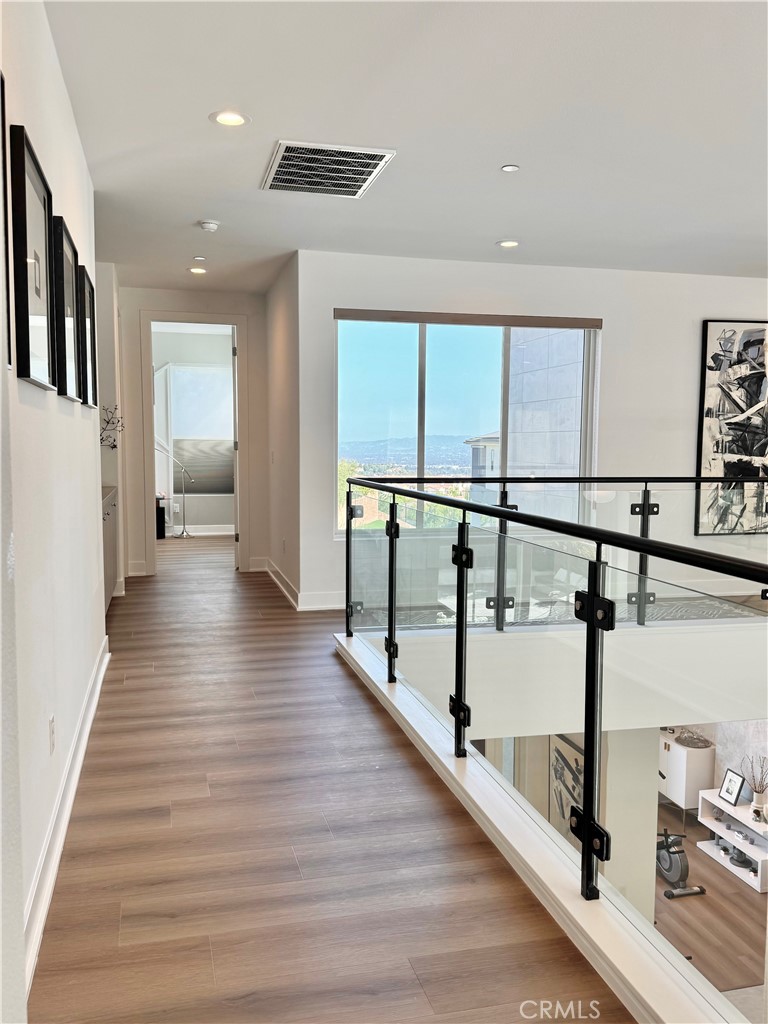 20401 W Aberdeen Lane