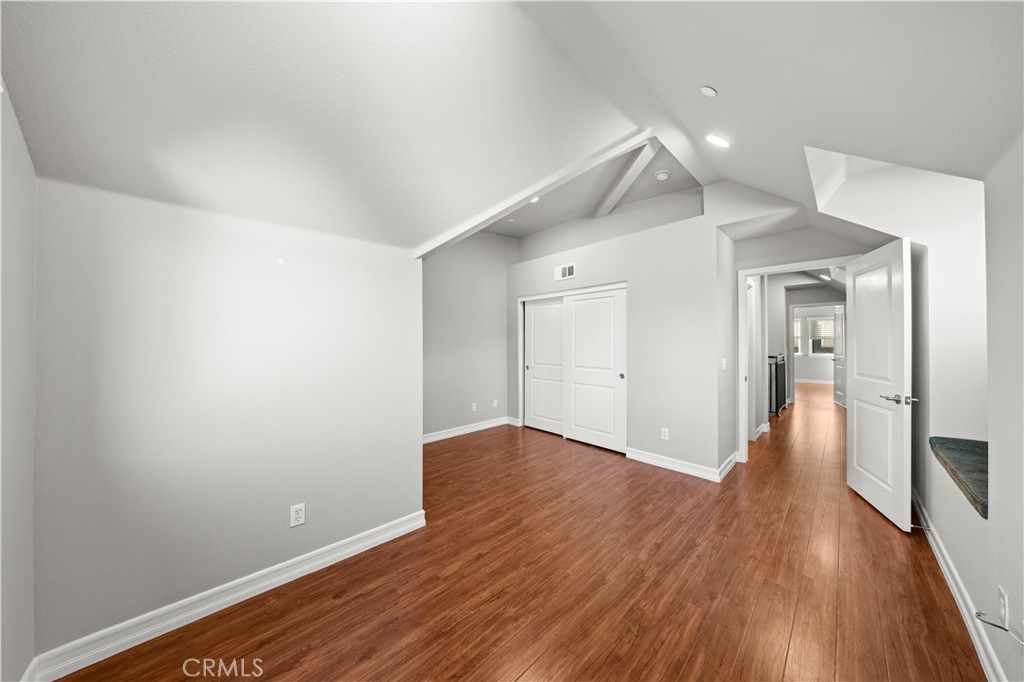 78 N Sierra Bonita Avenue 2