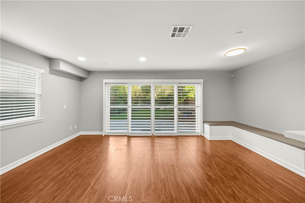 78 N Sierra Bonita Avenue 2