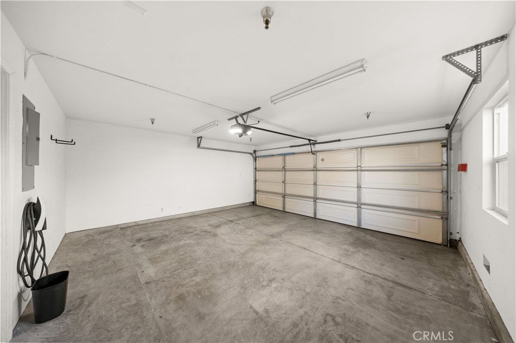 78 N Sierra Bonita Avenue 2