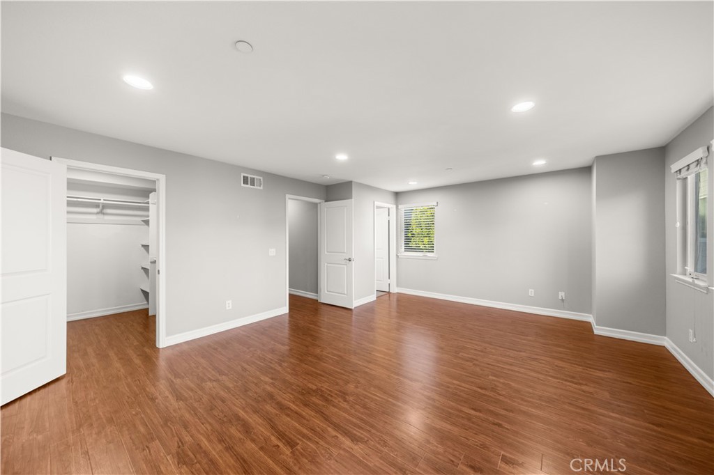 78 N Sierra Bonita Avenue 2