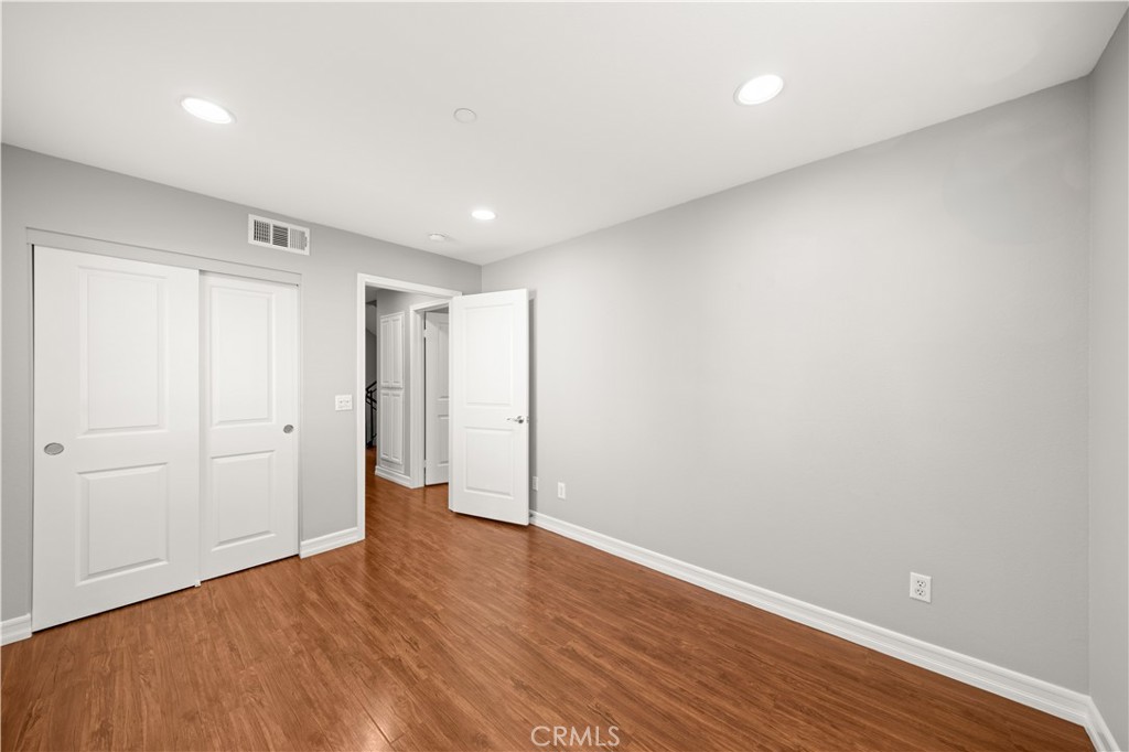 78 N Sierra Bonita Avenue 2