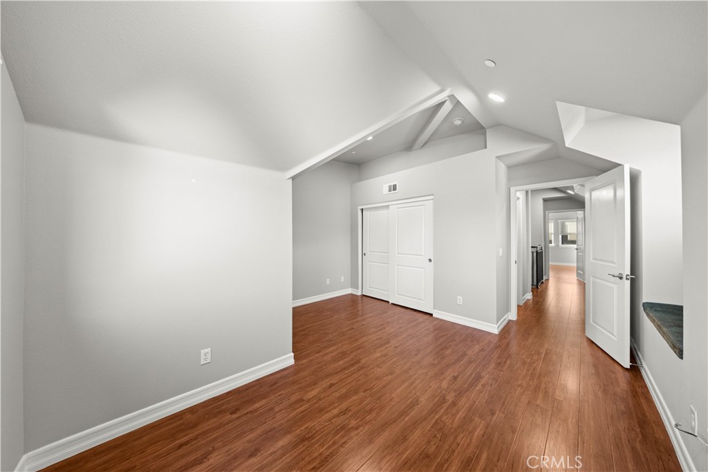 78 N Sierra Bonita Avenue 2