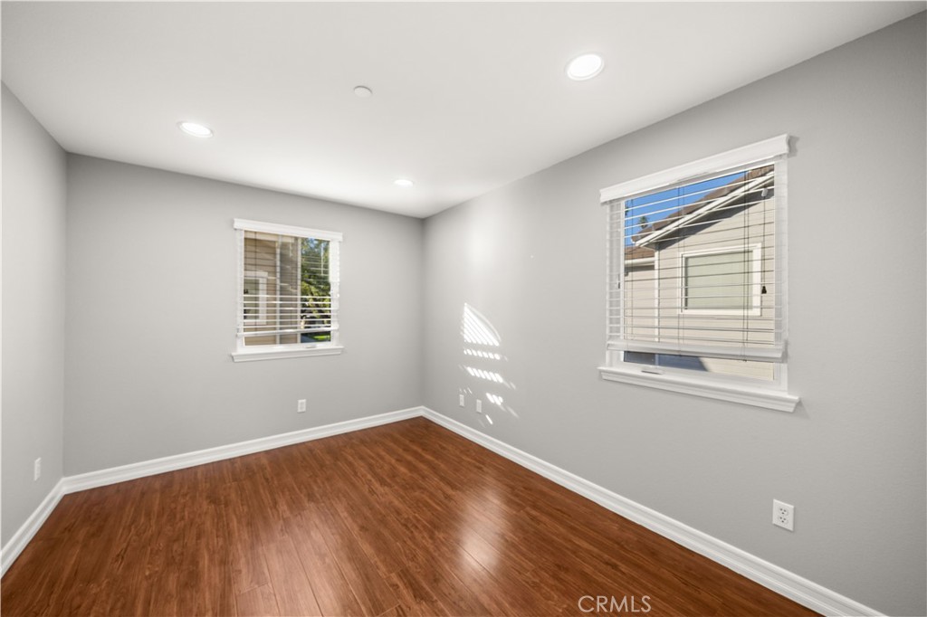 78 N Sierra Bonita Avenue 2