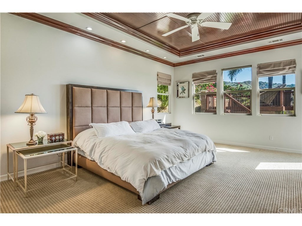 440 Tangerine Place
