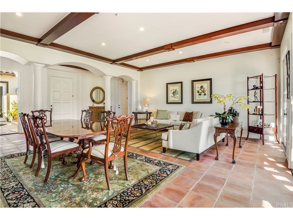 440 Tangerine Place