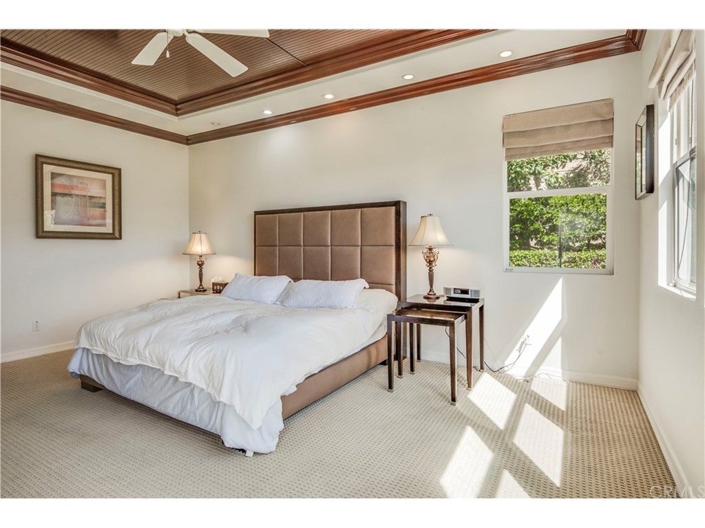 440 Tangerine Place