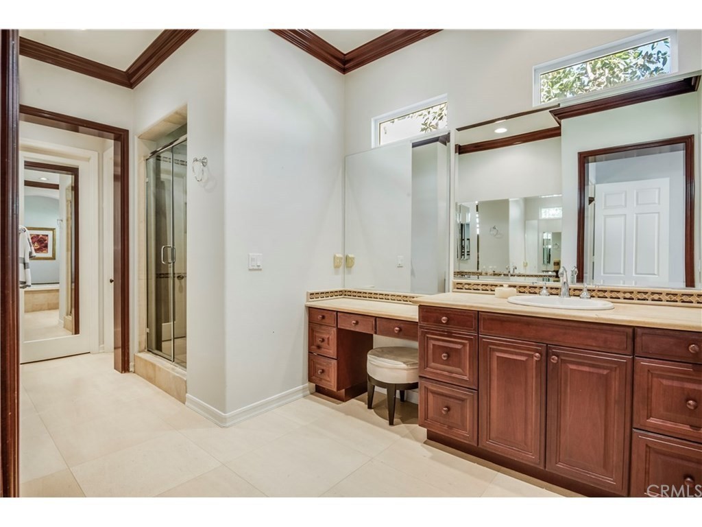 440 Tangerine Place