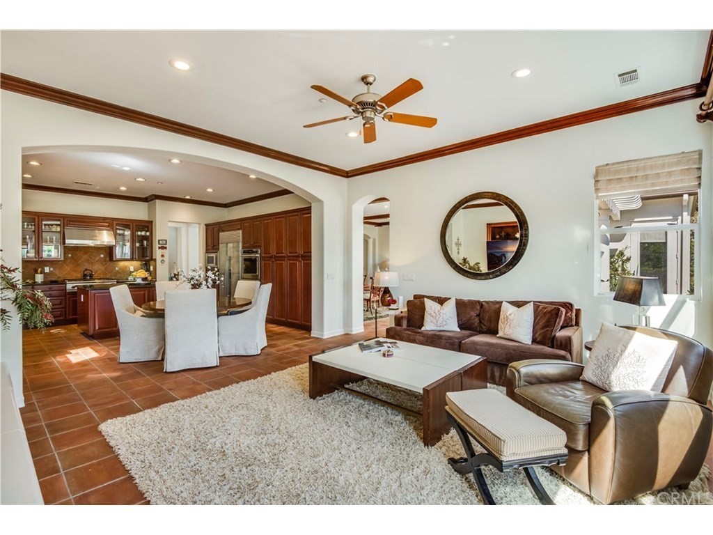 440 Tangerine Place