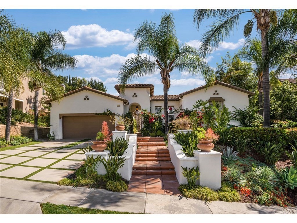 440 Tangerine Place